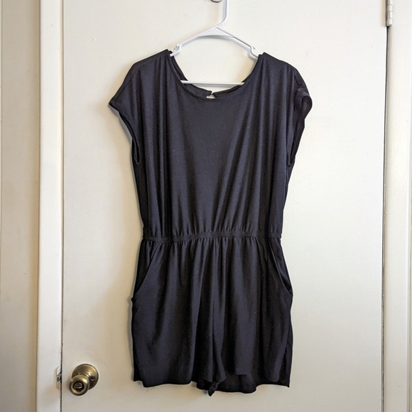 Just be... Large Black Romper - Picture 2 of 7